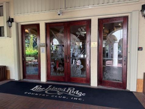 9235 Lagoon Place Davie FL 33324