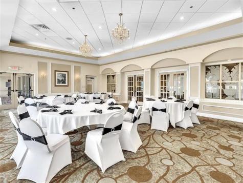 9235 Lagoon Place Davie FL 33324