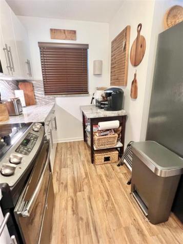 9235 Lagoon Place Davie FL 33324