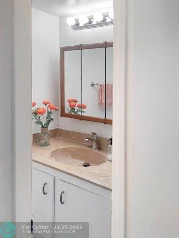 2800 Somerset Drive Lauderdale Lakes FL 33311