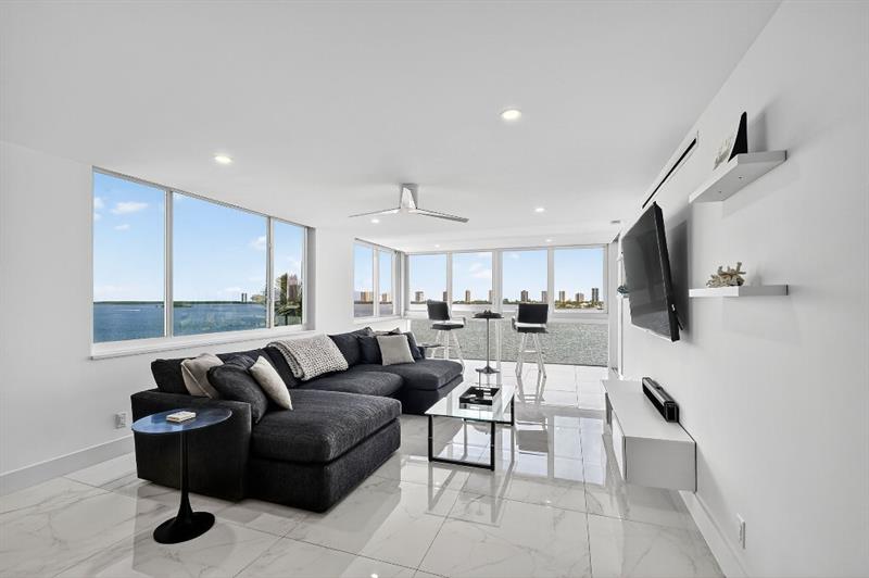 301 Lake Shore Drive West Palm Beach FL 33403