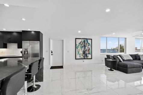 301 Lake Shore Drive West Palm Beach FL 33403