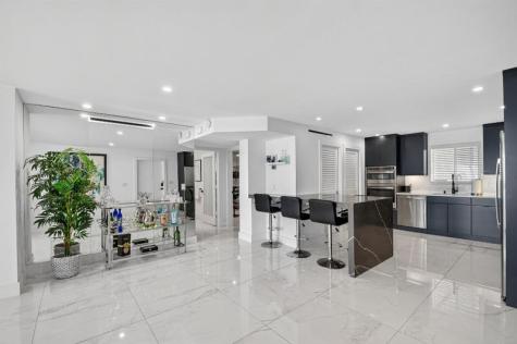 301 Lake Shore Drive West Palm Beach FL 33403
