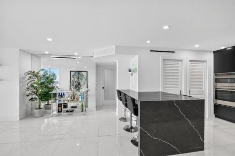 301 Lake Shore Drive West Palm Beach FL 33403