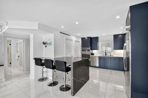 301 Lake Shore Drive West Palm Beach FL 33403