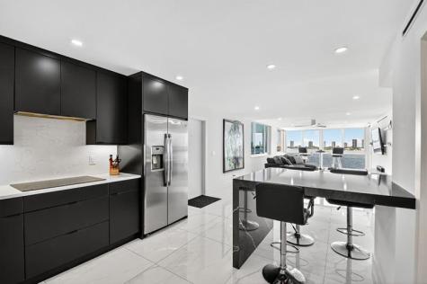 301 Lake Shore Drive West Palm Beach FL 33403