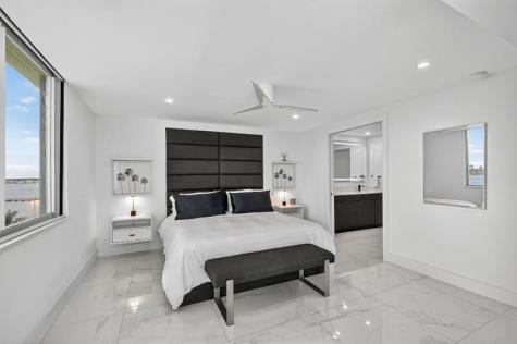 301 Lake Shore Drive West Palm Beach FL 33403