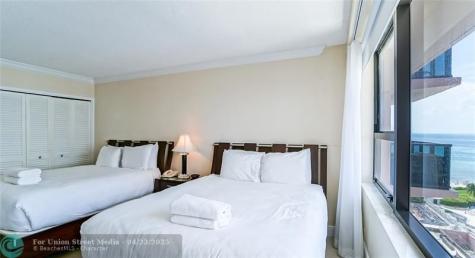 5225 Collins Avenue Miami Beach FL 33140