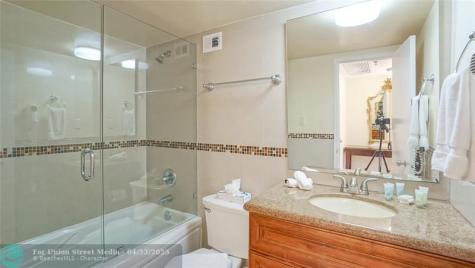 5225 Collins Avenue Miami Beach FL 33140
