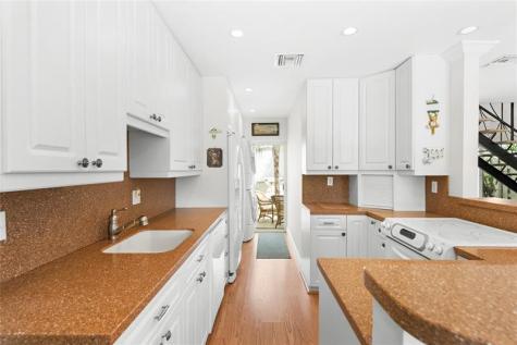 17 Middlesex Wilton Manors FL 33305