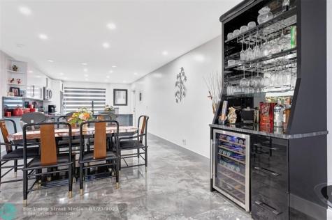 2903 Victoria Circle Coconut Creek FL 33066