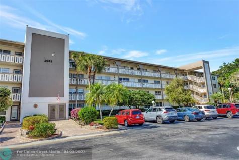 2903 Victoria Circle Coconut Creek FL 33066