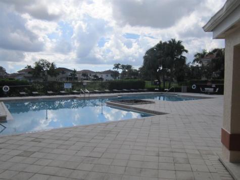 3310 Pinewalk Drive N Margate FL 33063