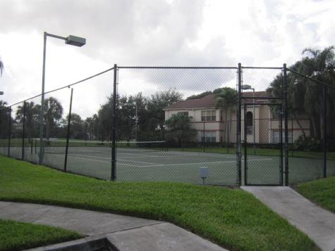 3310 Pinewalk Drive N Margate FL 33063