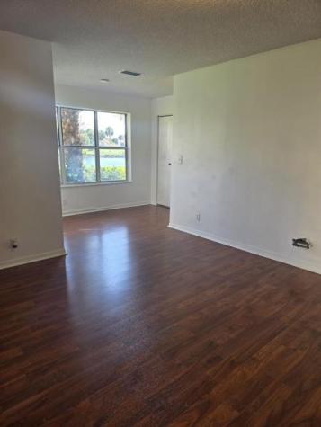 3310 Pinewalk Drive N Margate FL 33063