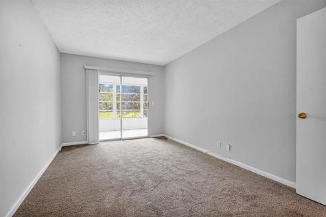 2038 Newport H Deerfield Beach FL 33442