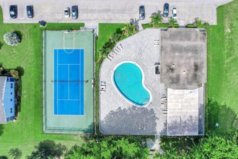 2038 Newport H Deerfield Beach FL 33442