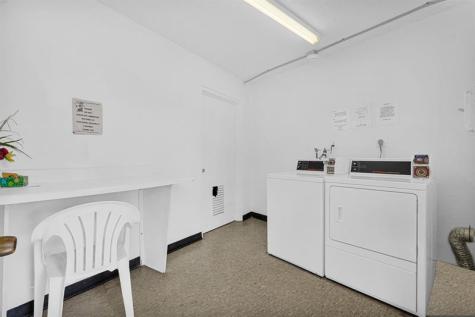 2038 Newport H Deerfield Beach FL 33442