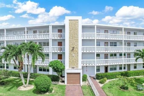 2038 Newport H Deerfield Beach FL 33442