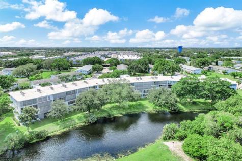 2038 Newport H Deerfield Beach FL 33442