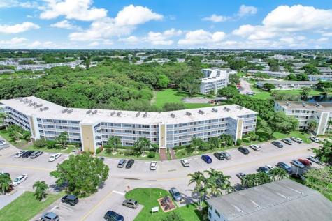 2038 Newport H Deerfield Beach FL 33442