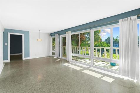 2755 NE 28th Avenue Lighthouse Point FL 33064