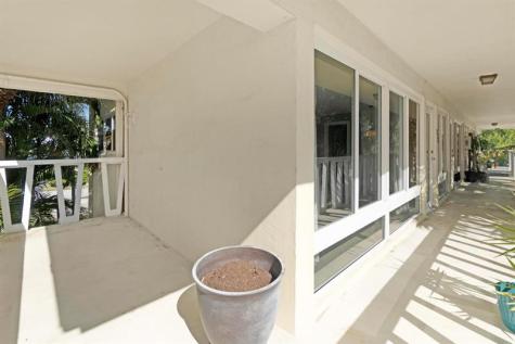 2755 NE 28th Avenue Lighthouse Point FL 33064