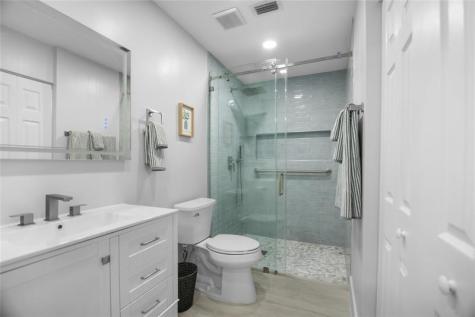 5667 Parkwalk Circle E Boynton Beach FL 33472