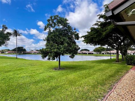5667 Parkwalk Circle E Boynton Beach FL 33472