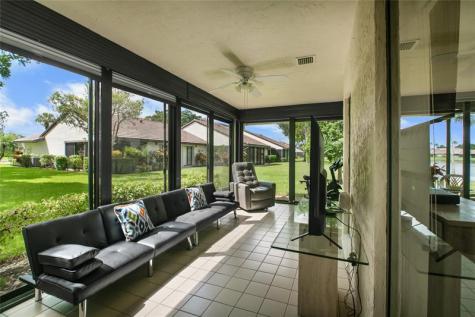 5667 Parkwalk Circle E Boynton Beach FL 33472