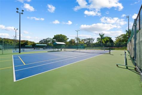 2559 NW 42nd Avenue Coconut Creek FL 33066
