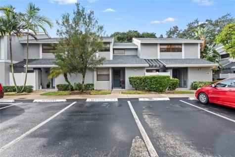 2559 NW 42nd Avenue Coconut Creek FL 33066