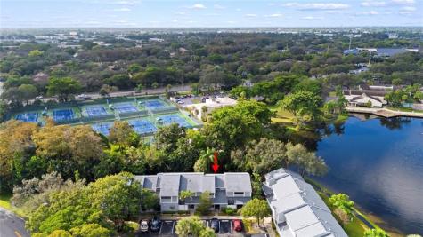 2559 NW 42nd Avenue Coconut Creek FL 33066