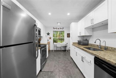 2559 NW 42nd Avenue Coconut Creek FL 33066