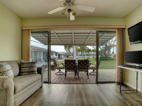 400 SW Golfview Terrace Boynton Beach FL 33426