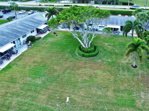 400 SW Golfview Terrace Boynton Beach FL 33426