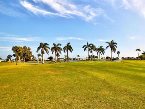 400 SW Golfview Terrace Boynton Beach FL 33426
