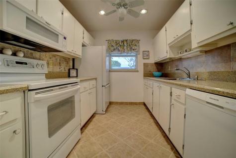 400 SW Golfview Terrace Boynton Beach FL 33426