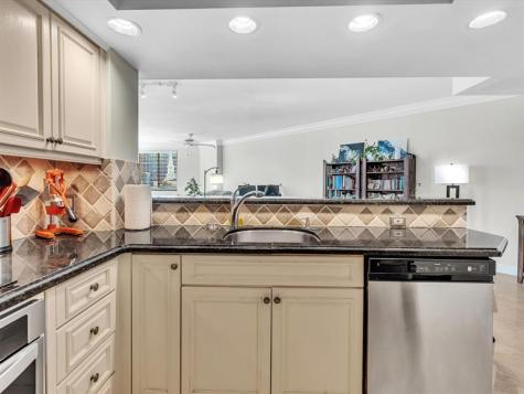 110 N Federal Highway Fort Lauderdale FL 33301