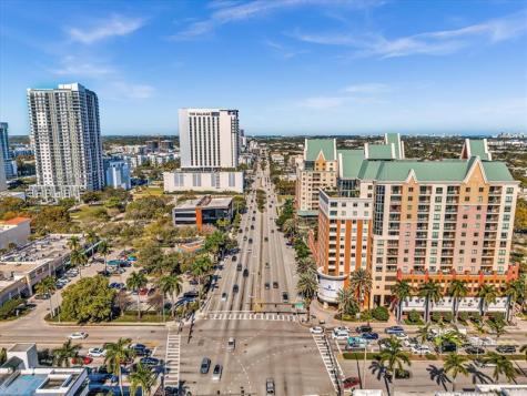 110 N Federal Highway Fort Lauderdale FL 33301