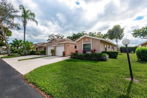 8260 Summerbreeze Lane Boca Raton FL 33496