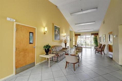 8260 Summerbreeze Lane Boca Raton FL 33496