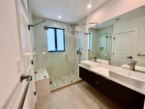 1292 NE 35th Street Oakland Park FL 33334