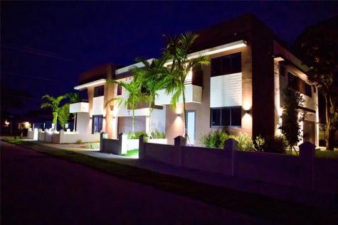 1292 NE 35th Street Oakland Park FL 33334
