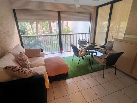 2802 N 46th Avenue Hollywood FL 33021