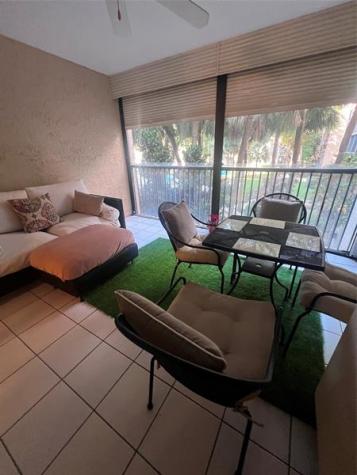 2802 N 46th Avenue Hollywood FL 33021