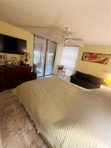 2802 N 46th Avenue Hollywood FL 33021