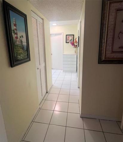 2802 N 46th Avenue Hollywood FL 33021
