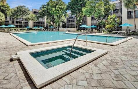 2802 N 46th Avenue Hollywood FL 33021