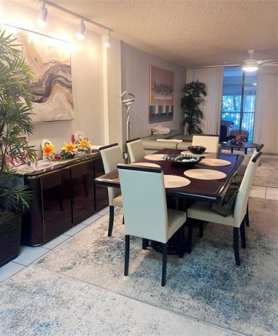 2802 N 46th Avenue Hollywood FL 33021